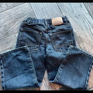 Nautica blue jeans. Adjustable waistband.